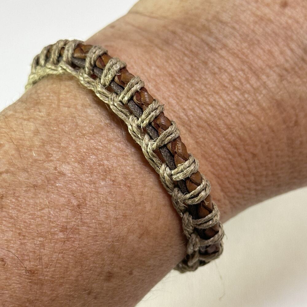 Vtg Jute Leather Loop Beaded Bracelet Earth Tone Brown Tan Handmade Beach Boho